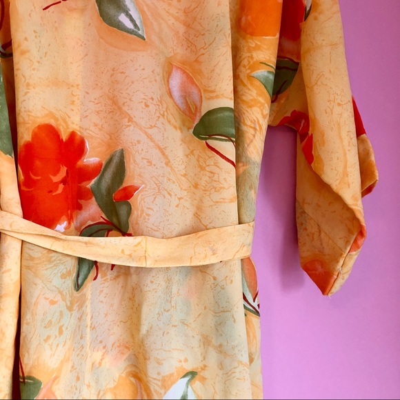 🔹2/$30🔹 Golden Tropical Floral Print Kimono O/S - Picture 5 of 8
